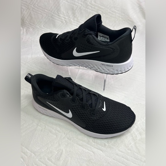 59: Mens Nike Legend React (Black/ White) Size: 10 - Picture 2 of 8